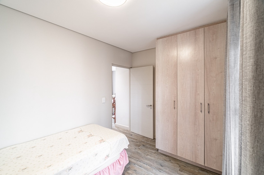 2 Bedroom Property for Sale in Durbanville Western Cape